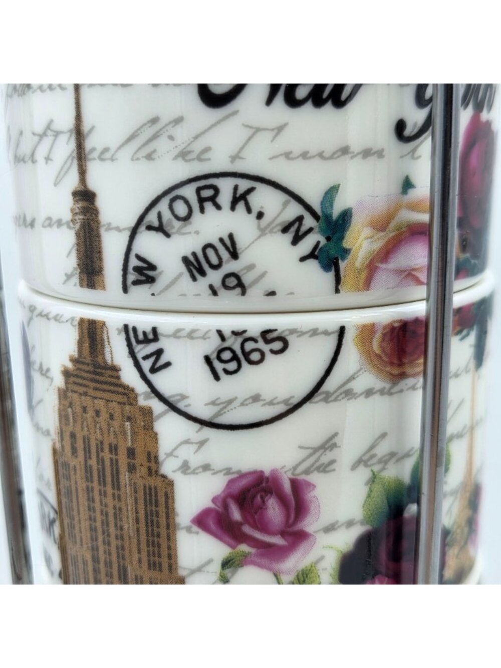 New York City Skyline Set of 4 Stacking Porcelain Mugs with a Metal Rack - Picture 5 of 12